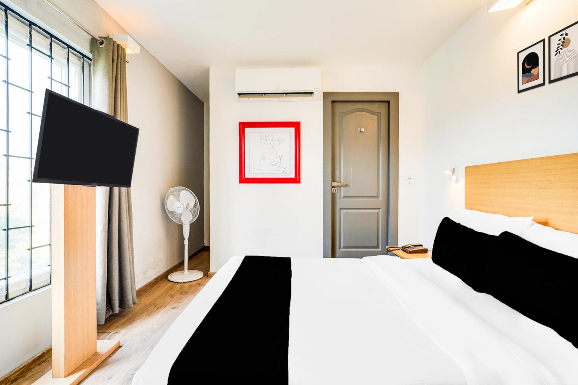 Super Townhouse Btm Layout Near Madiwala Lake Formerly Q Rooms Bangalore Exterior photo