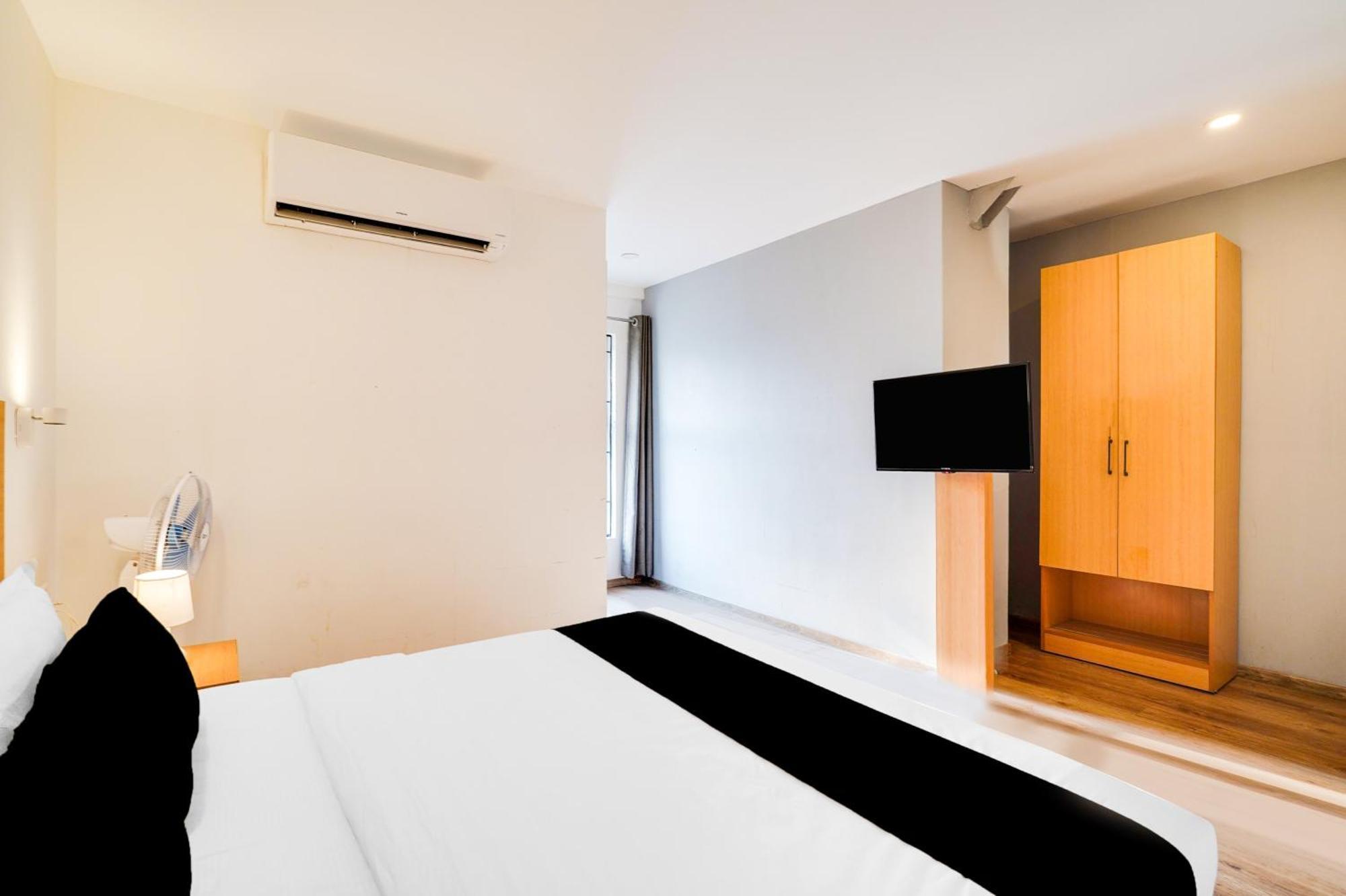 Super Townhouse Btm Layout Near Madiwala Lake Formerly Q Rooms Bangalore Exterior photo